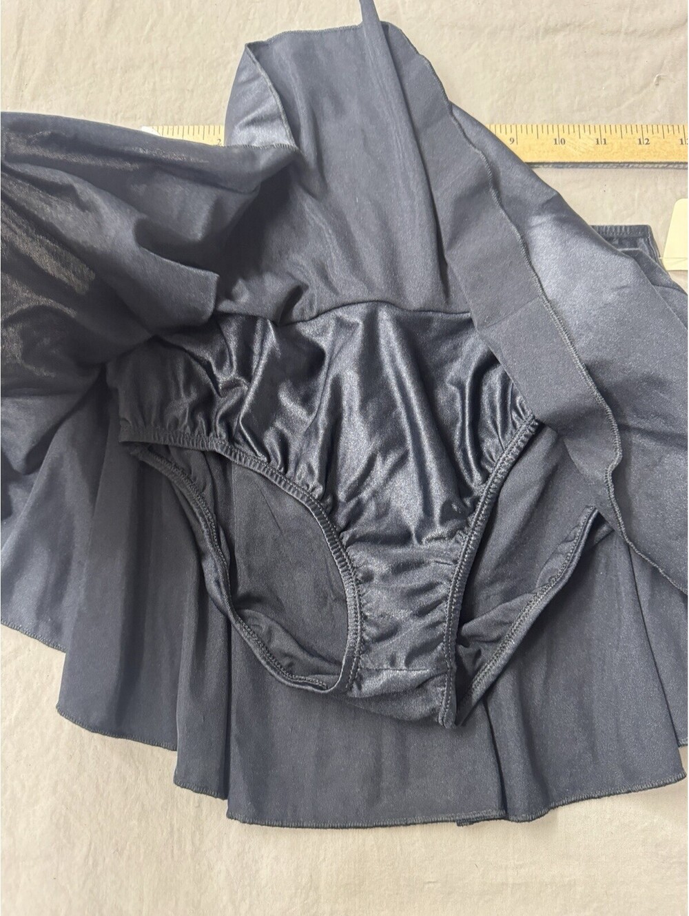 The Kickline Ice Skating Skirt Black Size Womens Large - Picture 5 of 6